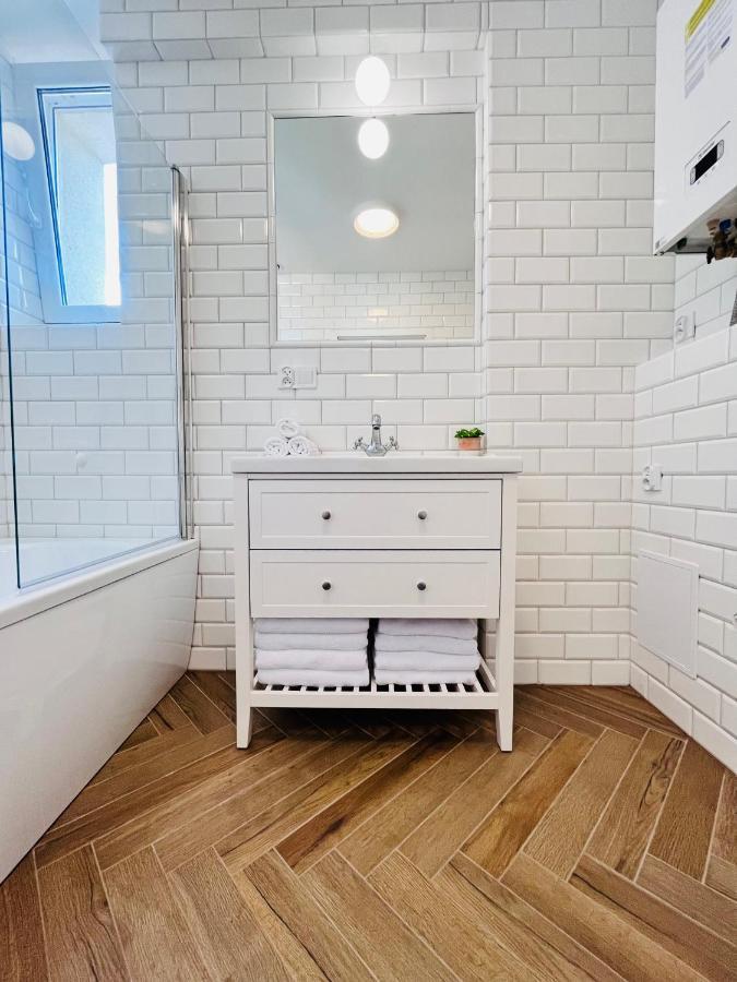 Apartamenty Lubin - Noclegi Lubin Екстериор снимка